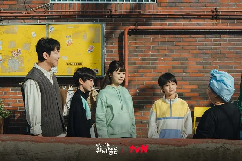 phim-dua-hau-lap-lanh-2023 1