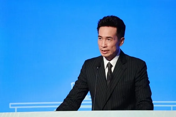 phim-nhat-ky-nghe-bay