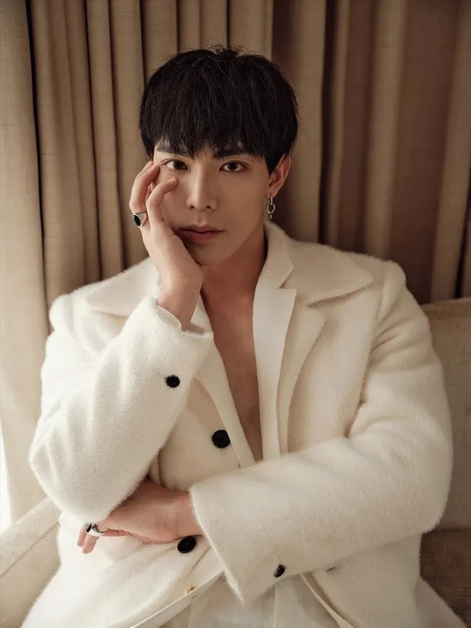 Erik-gap-su-co-tai-nha-rieng (5)