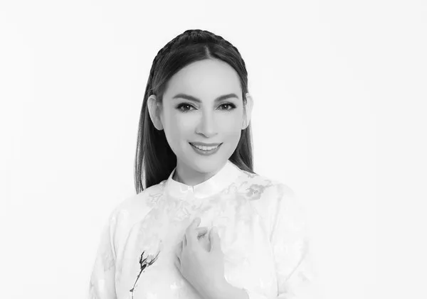 con-gai-phi-nhung-nho-me (4)