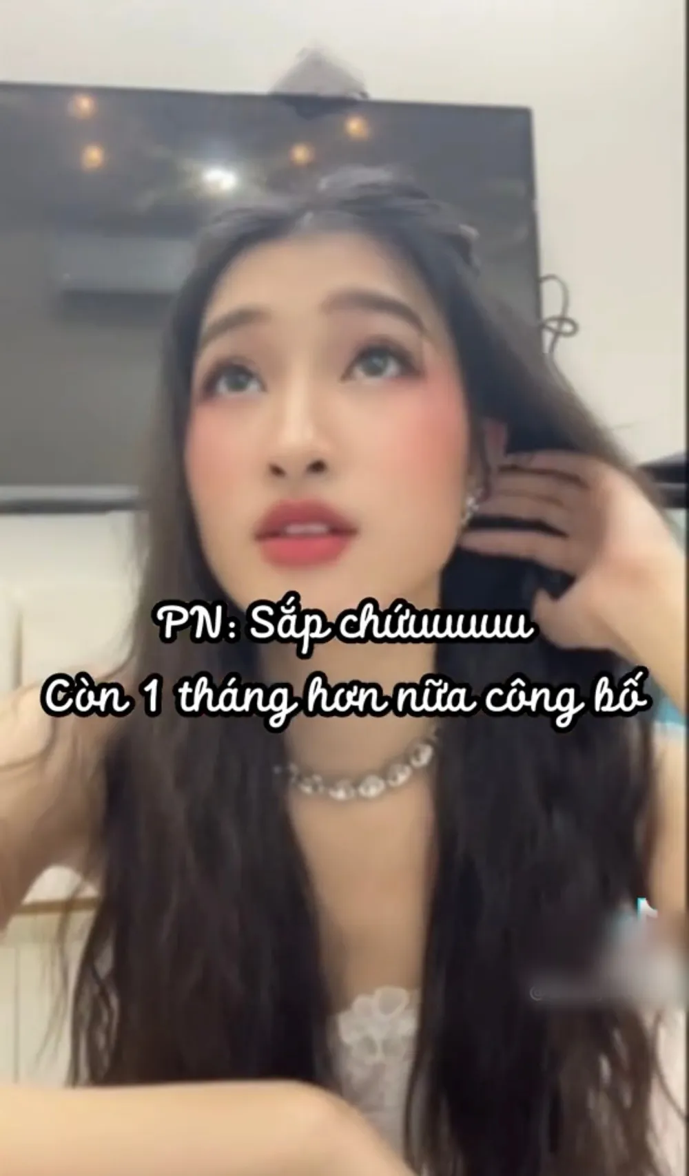 a-hau-phuong-nhi-tham-gia-dau-truong-sac-dep (2)