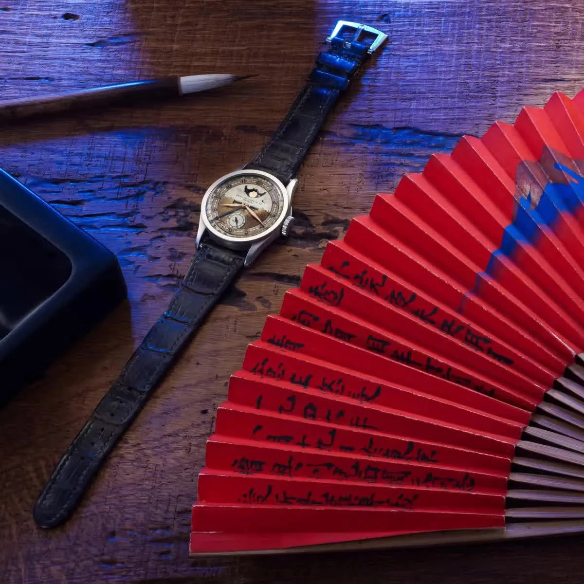 dong-ho-nha-thanh (2)