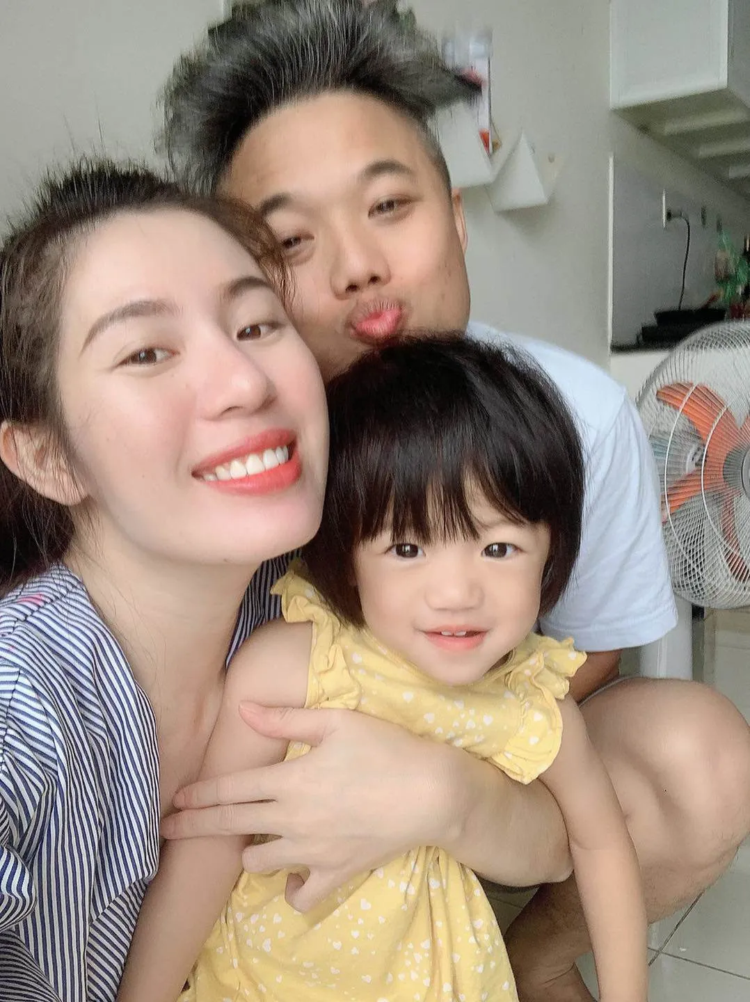 anh-shipper-duoc-nu-giam-doc-cau-hon (6)