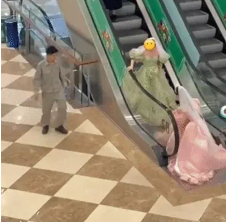 du-trend-mac-vay-con-chua-di-sieu-thi (1)