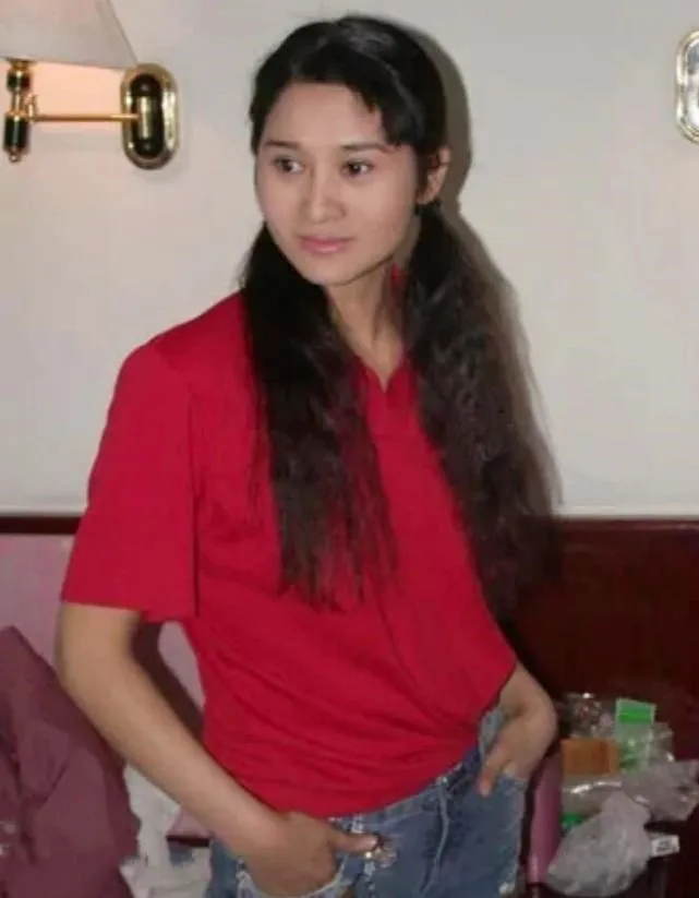 nu-dien-vien-thua-nhan-len-giuong-voi-30-vi-dao-dien (11)