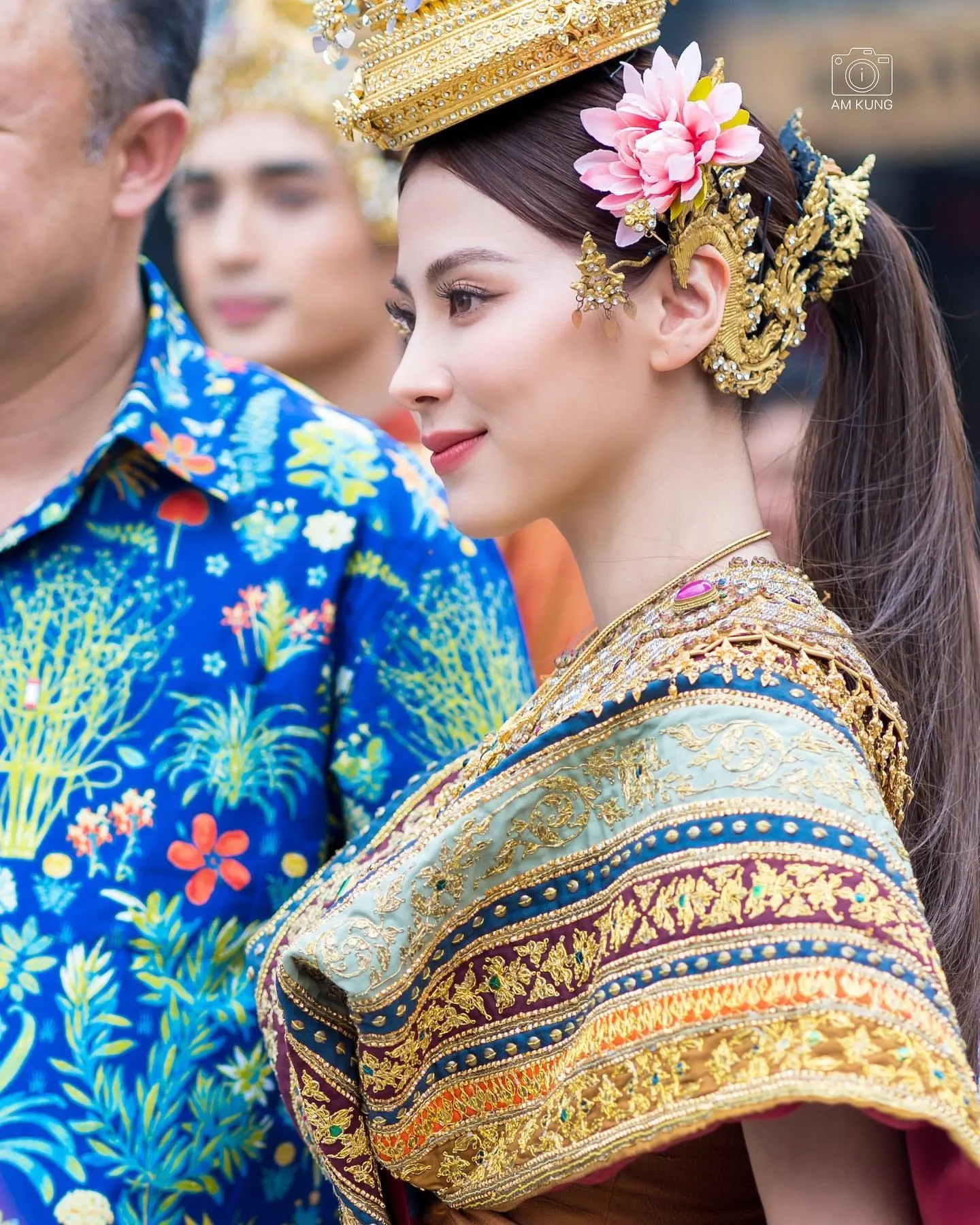 my-nhan-thai-lan-baifein-gay-nao-loan-voi-nhan-sac-cuc-pham  (5)