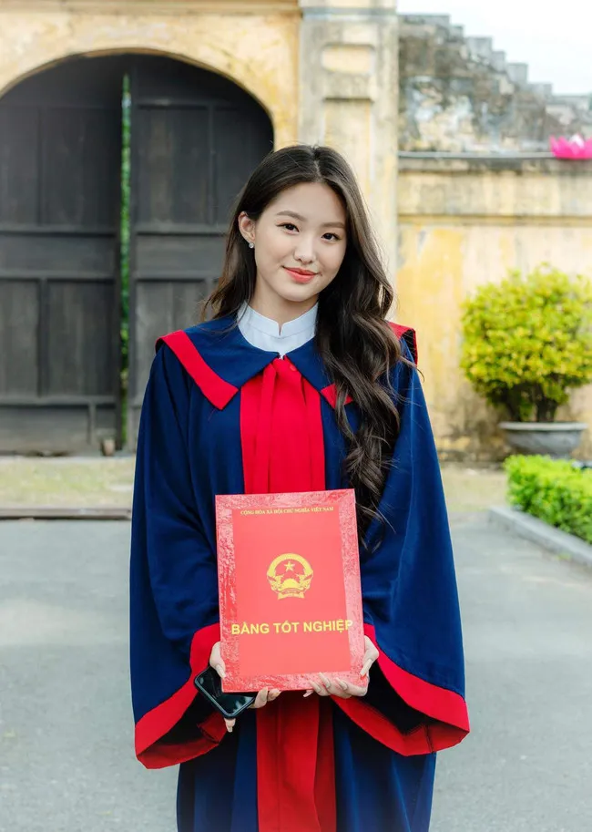 con-gai-hoa-khoi-bong-chuyn-kim-hue (6)