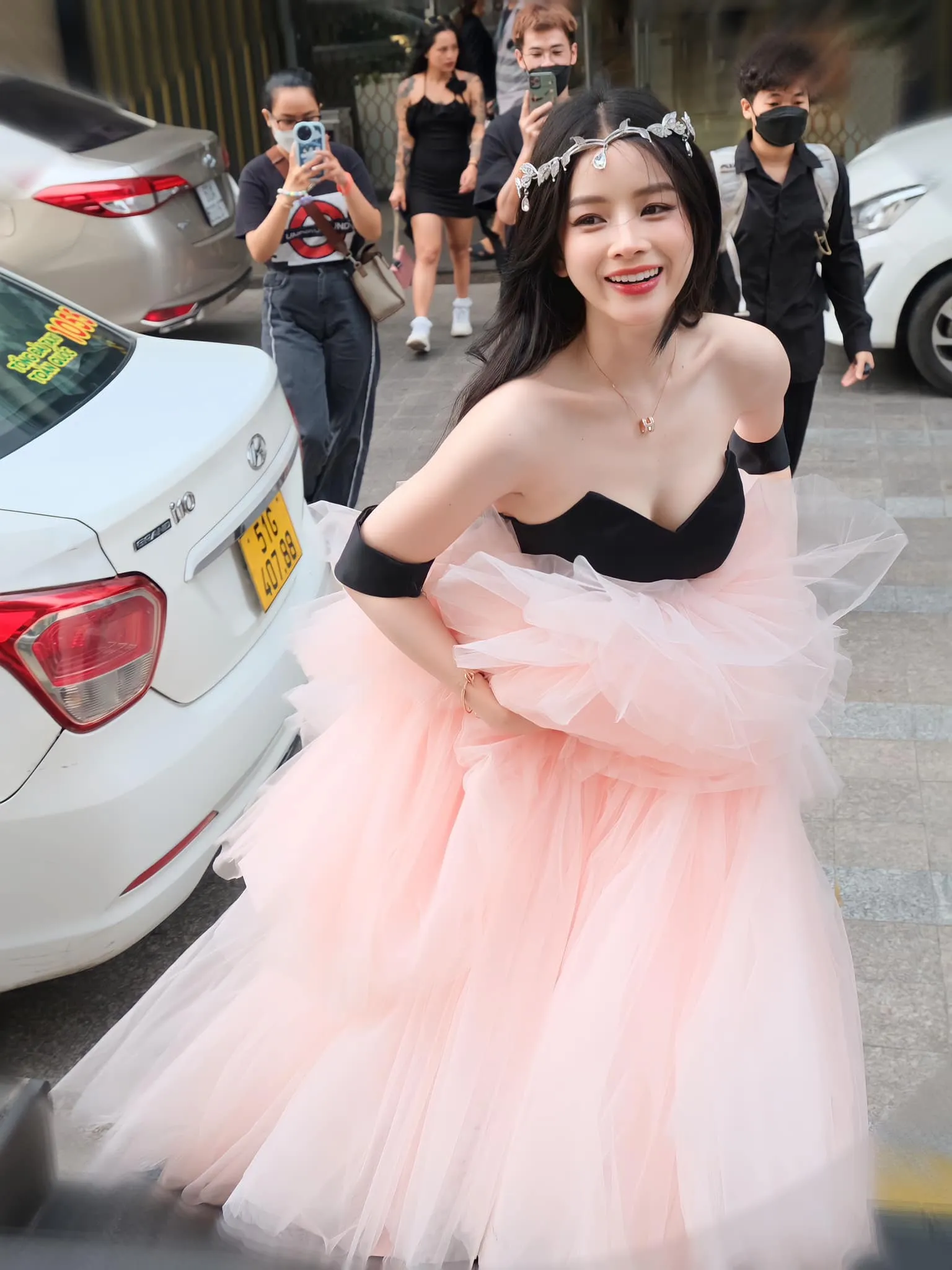 dj-mie-linh-ngoc-dam-do-sac (11)