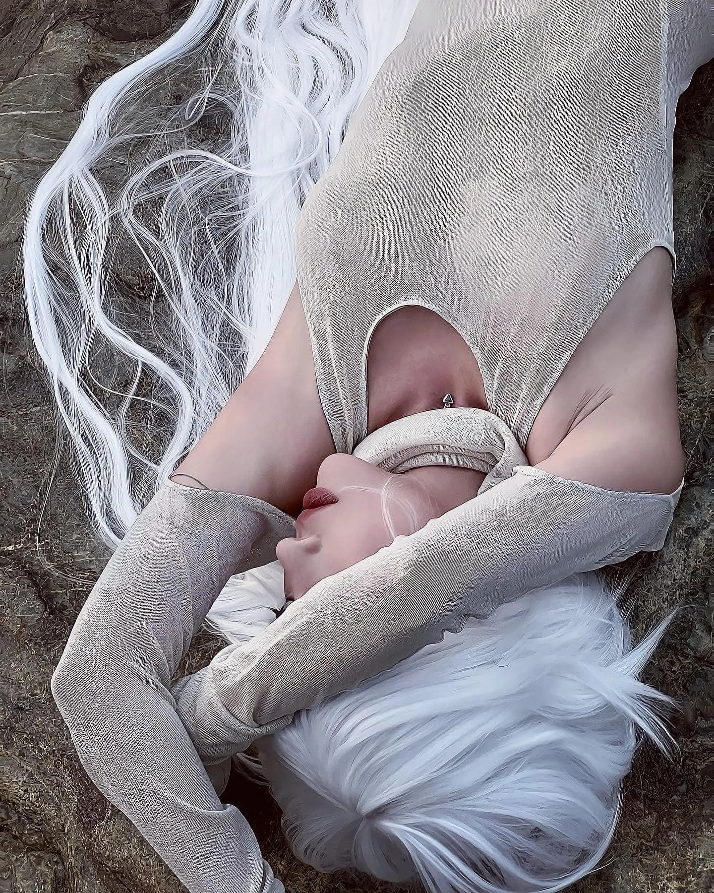 dj-mie-linh-ngoc-dam-do-sac (4)