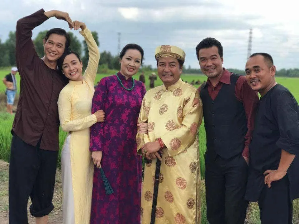 ba-hoi-dong-của-lang-phim-viet-ke-kho-khi-dong-phim (7)