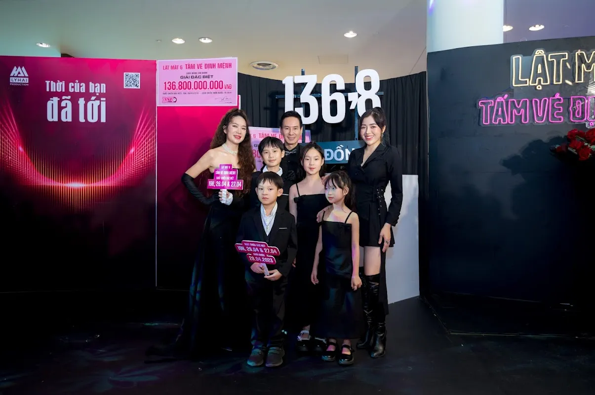 ly-hai-minh-ha-hiem-hoi-dua-con-di-su-kien (3)