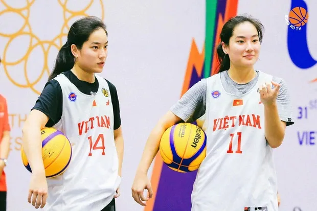 vdv-truong-thao-vy-nga-dap-dau-tren-san-dau-sea-games-32-van-xin-duoc-ra-san (11)
