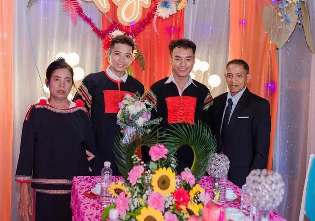 chuyen-chu-re-lam-co-dau-khi-tai-hon (19)