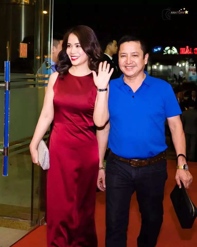 nsut-chi-trung-len-tieng-ve-tin-don-an-bam-ban-gai (23)