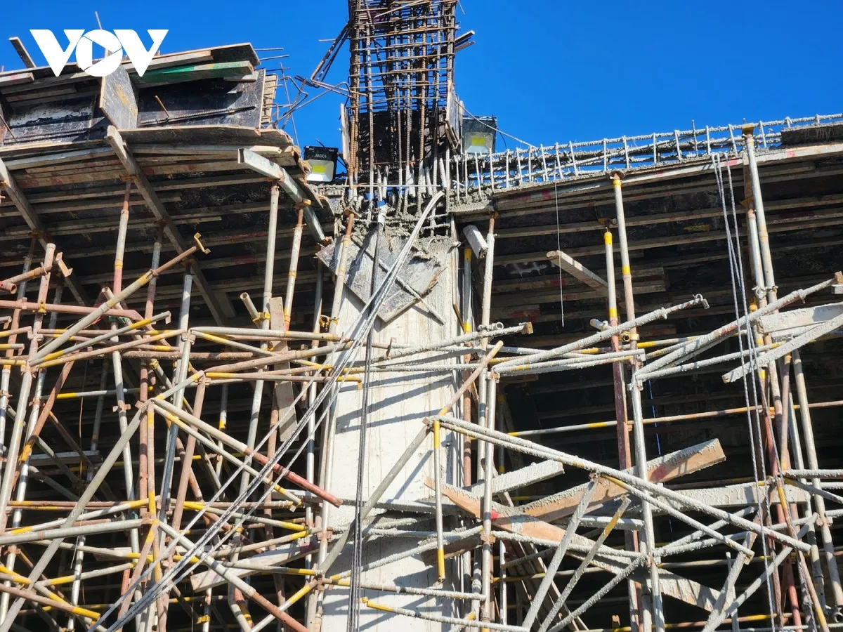 sap-gian-giao-cong-trinh-da-nang (4)