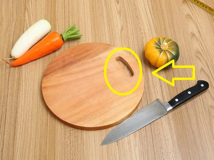 tai-sao-lai-co-lo-khuyet-tren-thot (3)