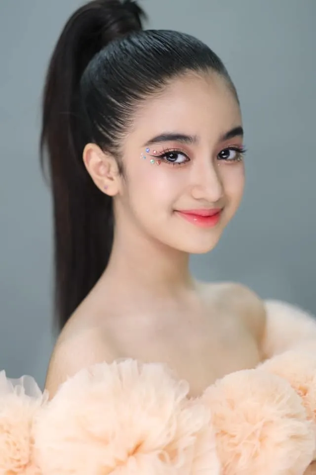 thong-tin-cong-chua-11-tuoi-campuchia-gia-nhap-lang-gia-tri-kpop (3)