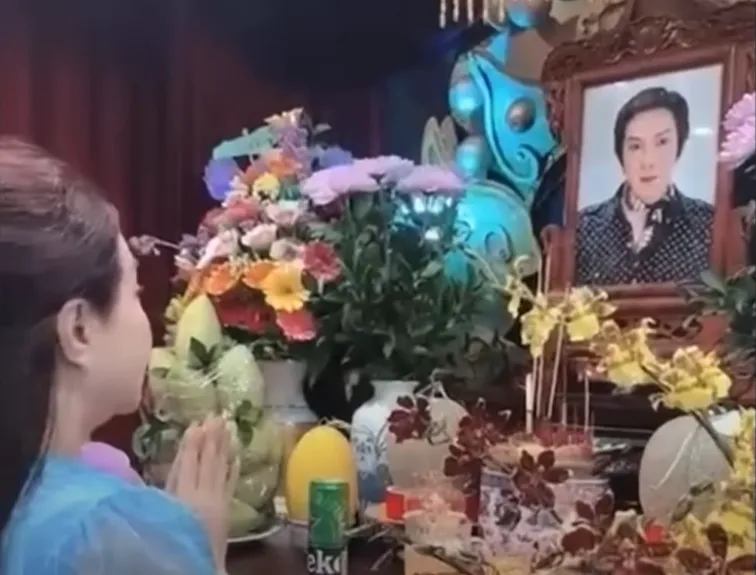 sau-le-100-ngay-cua-nsut-vu-linh-thoai-my-den-ta-toi-rot-bia-tam-su-chuyen-vang-mat (5)