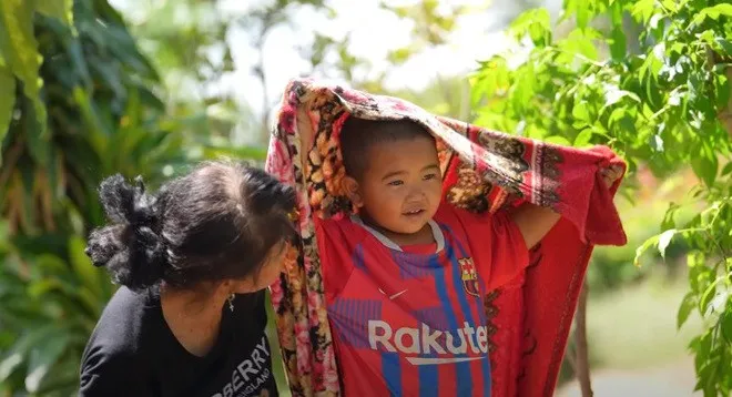 nguoi-phu-nu-u60-lay-trai-tan-kem-21-tuoi-tiet-lo-con-chung-keu-bang-ban-ngoai-goi-chong-la-ba (3)