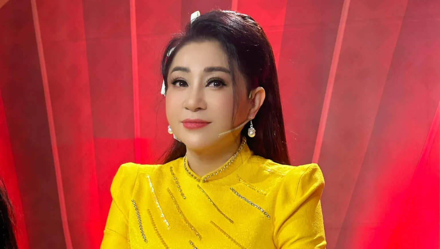 mot-ca-si-viet-chuan-bi-sang-my-mo-tim-roi-xa-san-khau-de-dieu-tri-benh (4)