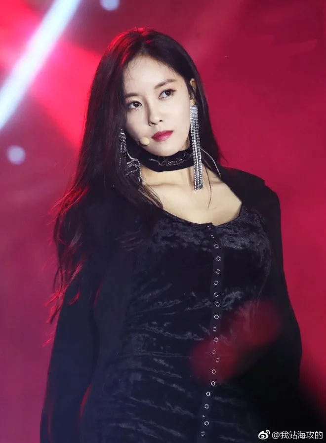 mot-nam-cau-thu-bong-da-noi-tieng-bi-tung-clip-nhay-cam-mo (8)