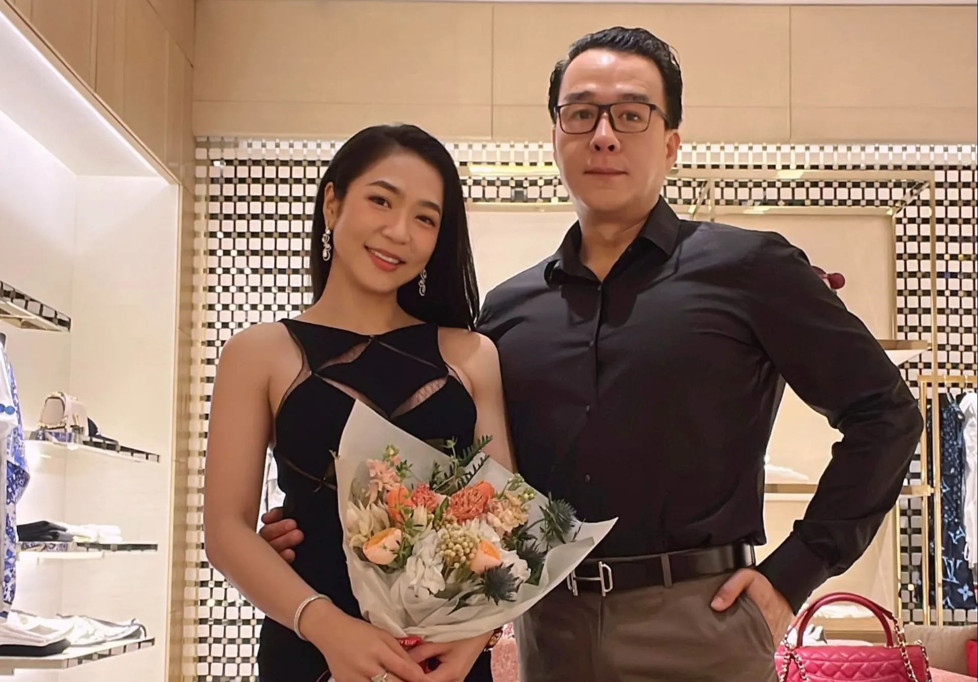 vua-ca-koi-thang-ngo-thong-bao-ba-ruot-qua-doi-con-dau-ha-thanh-xuan-lang-mat-tam-nghi-van-da-ly-hon (11)