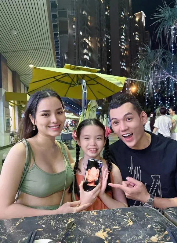 ly-binh-buc-xuc-len-tieng-vu-con-chung-con-rieng-sau-khi-phuong-trinh-jolie-ha-sinh-quy-tu-noi-doa-1-dieu (51)