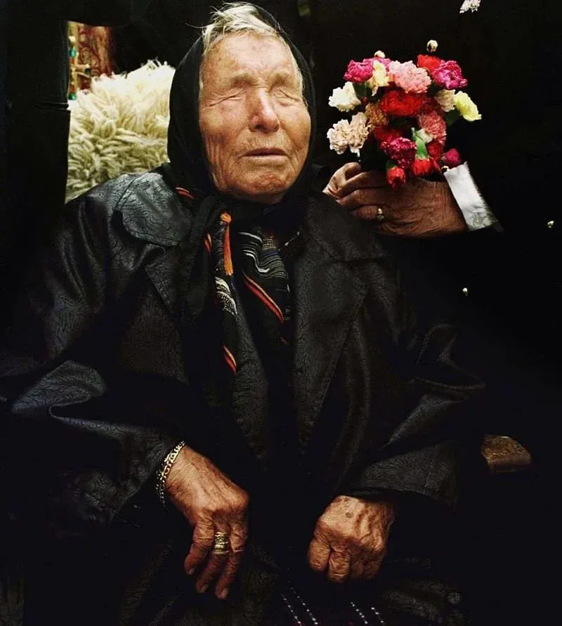 6-loi-tien-tri-cu-ba-vanga-ve-nam-2023-da-ung-nghiem-mot-dieu-the-gioi-lo-so-dieu-con-lai-se-xay-ra (5)