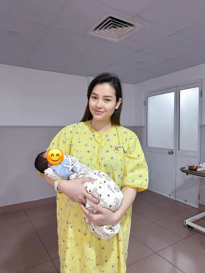 phuong-trinh-jolie-ke-chuyen-sinh-quy-tu-than-met-vi-hi-huc-lam-chuyen-nay-bat-ke-ngay-dem (7)