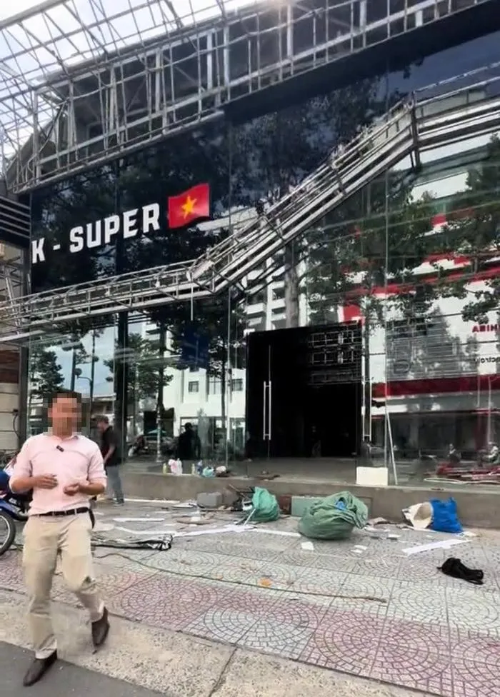 thong-tin-moi-vu-trum-buon-sieu-xe-phan-cong-khanh-showroom-chinh-thuc-bi-thao-do-toan-bo-tai-san-bi-tich-thu (5)