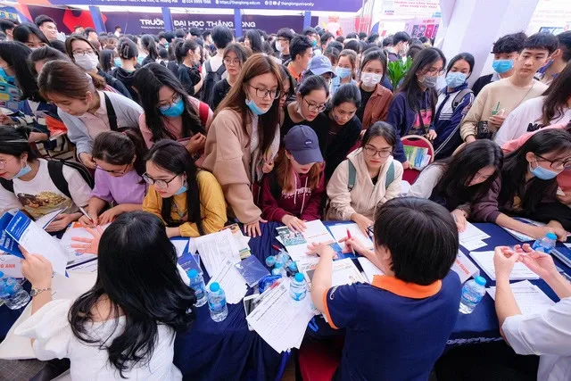 so-rot-dai-hoc-co-thi-sinh-da-dang-ky-100-nguyen-vong-trong-ky-tuyen-sinh-dh-2023 (3)