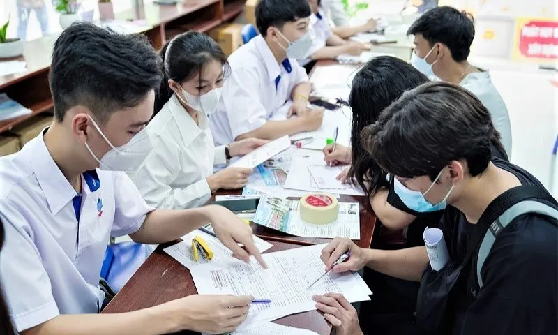 so-rot-dai-hoc-co-thi-sinh-da-dang-ky-100-nguyen-vong-trong-ky-tuyen-sinh-dh-2023 (4)