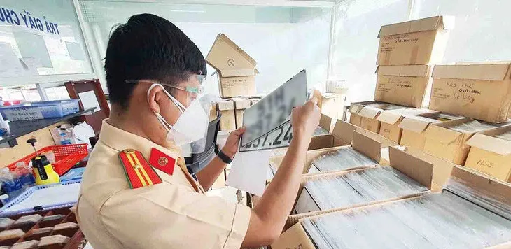 ke-tu-ngay-15-8-nguoi-co-nhieu-xe-may-bien-so-dinh-danh-cho-chiec-xe-thu-hai-thu-ba-duoc-cap-nhu-the-nao (4)