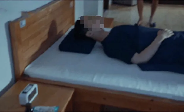 canh-bao-tu-the-ngu-nhu-deo-16-chai-nuoc-quanh-co-99-nguoi-mac-phai-nhung-giu-thoi-quen-nay-moi-ngay (1)