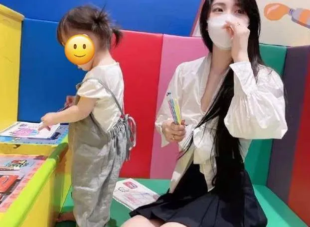 co-giao-mam-non-bi-vach-tran-qua-lai-voi-dan-ong-co-vo-thu-nhan-len-giuong-180-lan-khi-bi-bat-qua-tang (2)