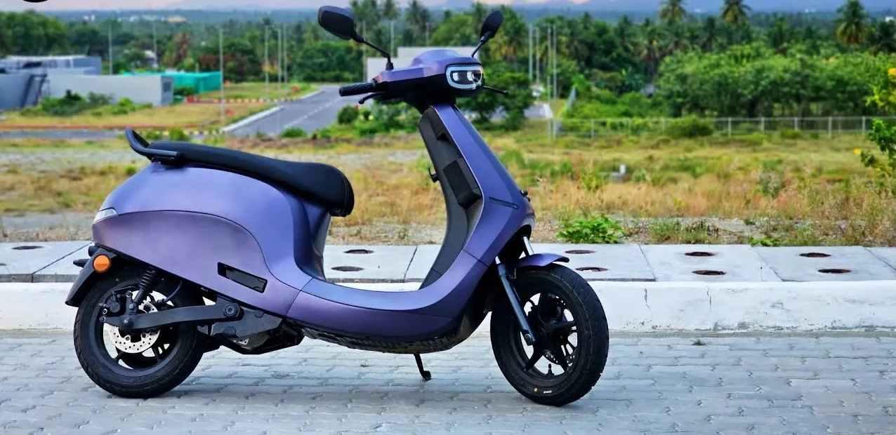 honda-vison-ra-ria-truoc-mau-xe-moi-co-thiet-ke-dep-ngang-vespa-nhung-gia-chi-25-trieu-dong (7)
