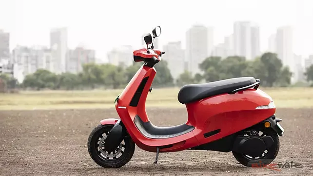 honda-vison-ra-ria-truoc-mau-xe-moi-co-thiet-ke-dep-ngang-vespa-nhung-gia-chi-25-trieu-dong (9)
