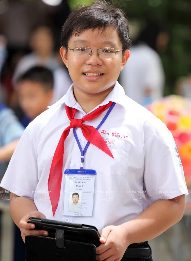 danh-tinh-than-dong-cong-nghe-viet-nam-lop-5-duoc-chieu-mo-hoc-dai-hoc-17-tuoi-lam-ky-su-tre-nhat-tai-zalo (7)
