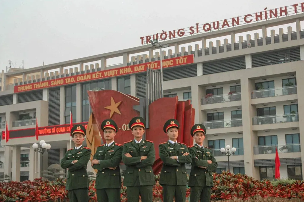 top-truong-dai-hoc-co-muc-hoc-phi-re-nhat-viet-nam-hoc-noi-bao-an-o-tro-cap-them-cho-sinh-vien-ra-truong-co-viec-ngay 15