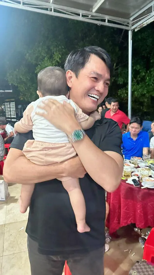 vo-chong-cao-minh-dat-mong-cho-co-mot-dua-con-tuoi-u50-tuyet-vong-sinh-via-nhung-khong-thanh (4)