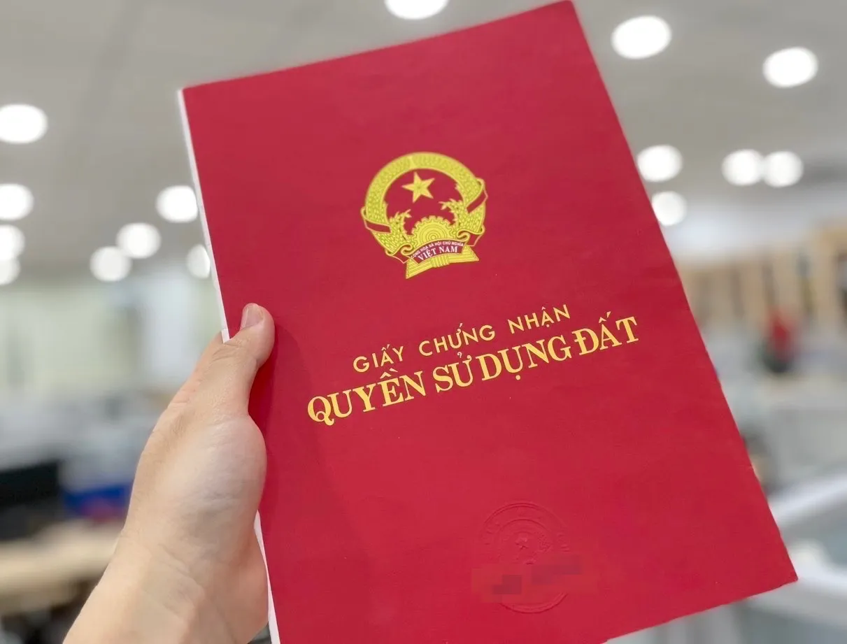 nam-2023-sang-ten-so-do-nguoi-dan-can-buoc-phai-co-3-giay-to-sau-thi-moi-duoc-tiep-nhan-ho-so-giai-quyet (3)