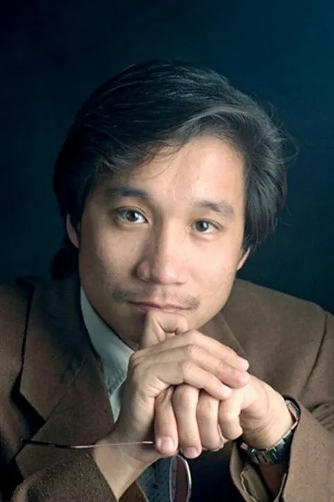 cuoc-doi-cau-be-viet-tro-thanh-ong-hoang-nganh-nail-nuoc-my-kiem-500-trieu-nam-nho-hang-nghin-tiem-nail-xu-nguoi (71)