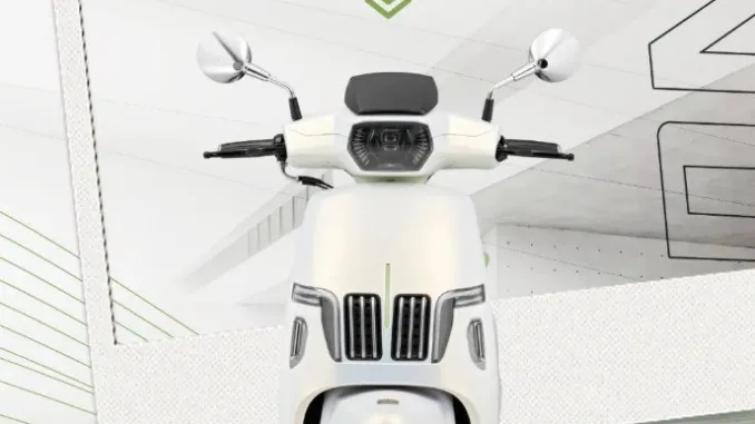 mau-xa-tay-ga-soan-ngoi-honda-sh-ra-mat-thiet-ke-co-dien-hut-mat-gia-canh-tranh-chi-42-trieu-dong (12)