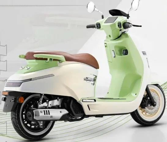 mau-xa-tay-ga-soan-ngoi-honda-sh-ra-mat-thiet-ke-co-dien-hut-mat-gia-canh-tranh-chi-42-trieu-dong (2)