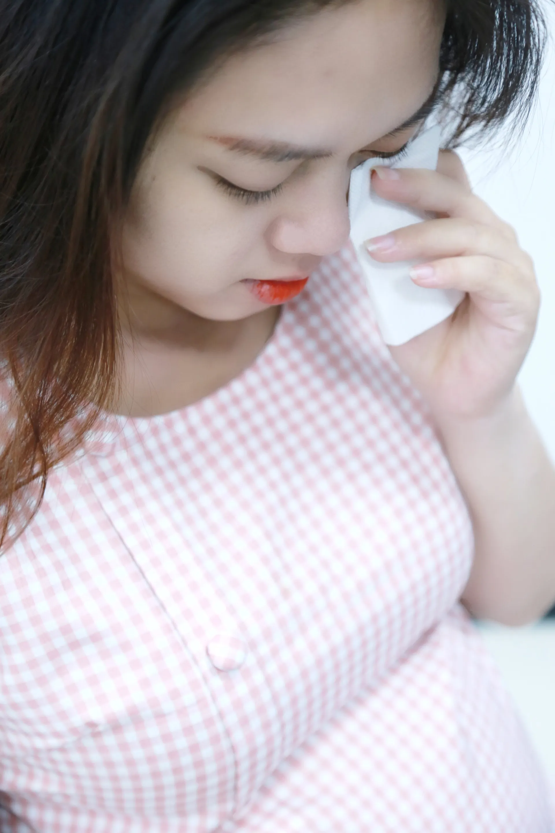 chong-luong-thang-35-trieu-bat-vo-bau-di-xe-khach-ve-que-vo-muon-thue-xe-1-7-trieu-do-chat-thi-bi-mang-lang-phi (5)