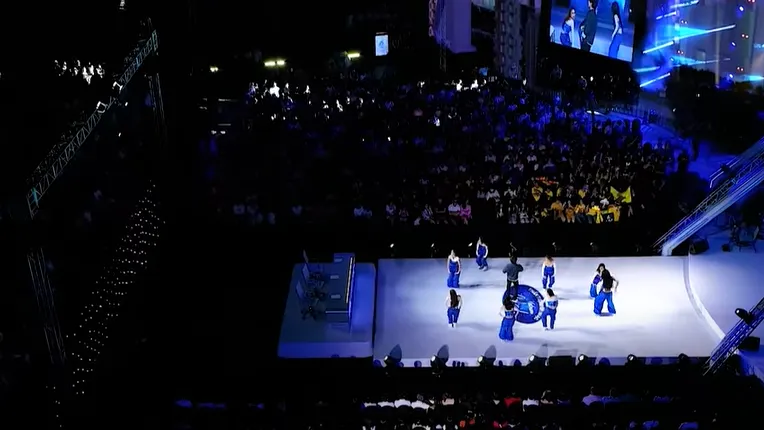 thuc-hu-my-tam-va-dan-giam-khao-vietnam-idol-dong-loat-bo-di-khi-jack-bieu-dien-su-viec-gay-xon-xao (2)