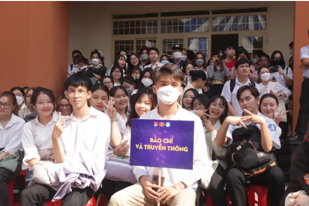 nganh-hoc-danh-cho-dan-khoi-c-sinh-vien-ra-truong-de-sinh-viec-luong-cao-khong-lo-that-nghiep (2)