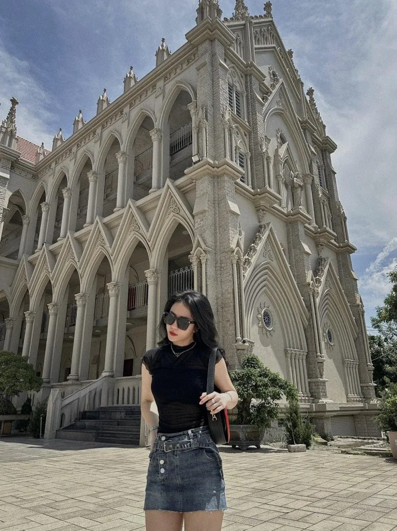 co-gai-co-cai-ten-doc-la-nhat-viet-nam-kho-doc-kho-nho-den-khi-di-lam-cccd-bi-nham-lan-nhan-vat-hoat-hinh (10)