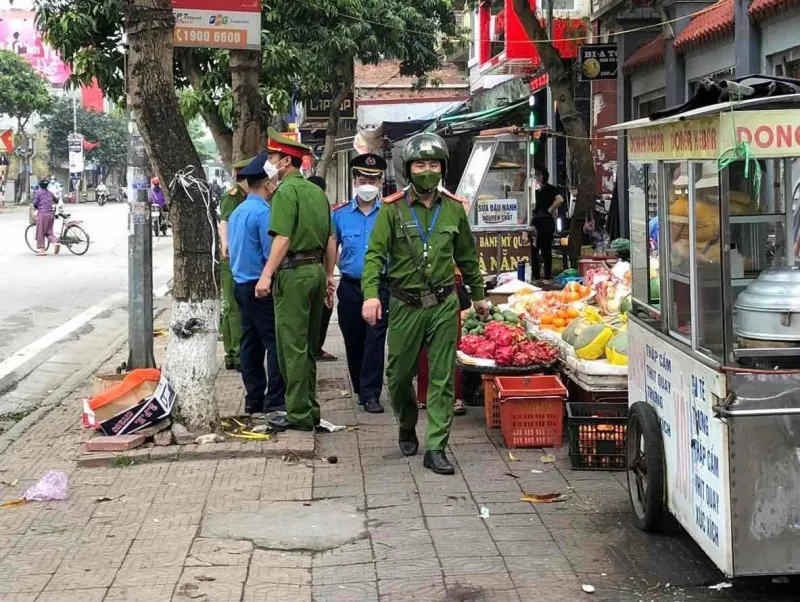 tphcm-ap-dung-thu-phi-long-duong-via-he-cao-nhat-350000-dong-m2-tu-nam-2024 (4)