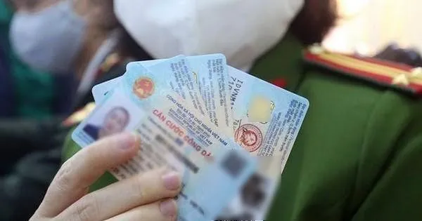 doi-cmnd-sang-cccd-so-bi-doi-nguoi-dan-co-can-doi-thong-tin-the-ngan-hang-khi-thong-tin-khong-khop-giay-to-tuy-than (1)